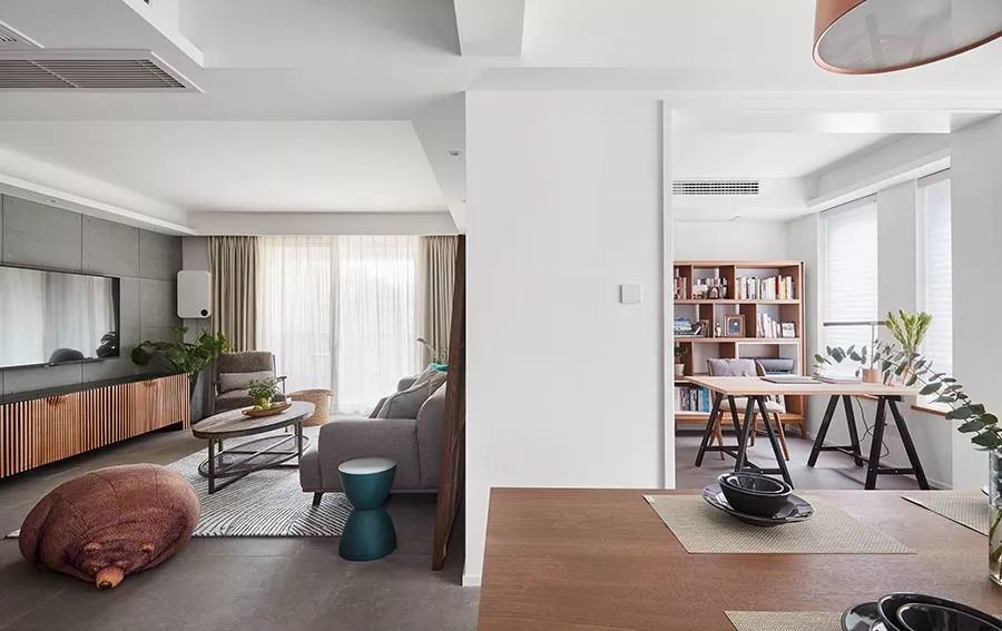 完美主义者也服了的北欧设计！服装设计师花40万装修125㎡，装出清新舒适三居室