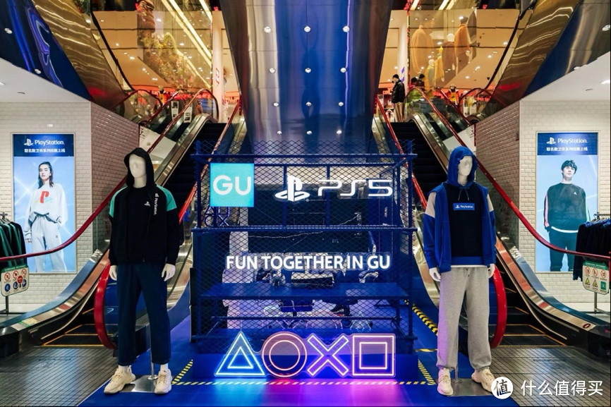 GU X PlayStation跨次元联动，限时游戏快闪亮相上海旗舰店