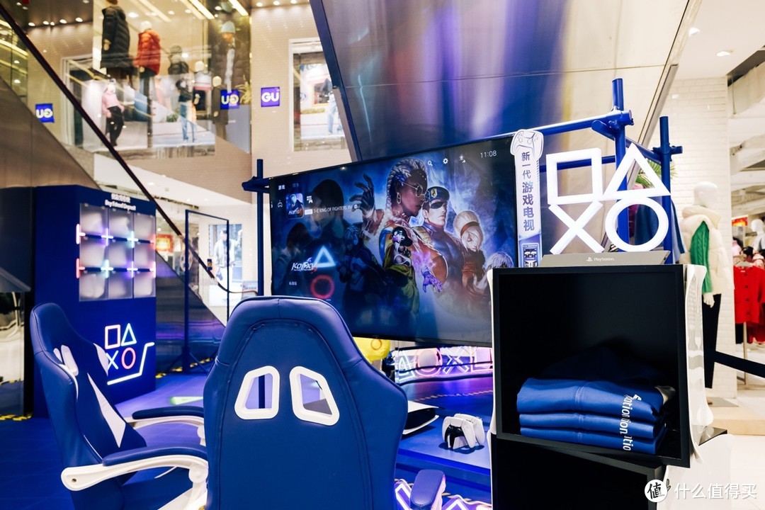 GU X PlayStation跨次元联动，限时游戏快闪亮相上海旗舰店